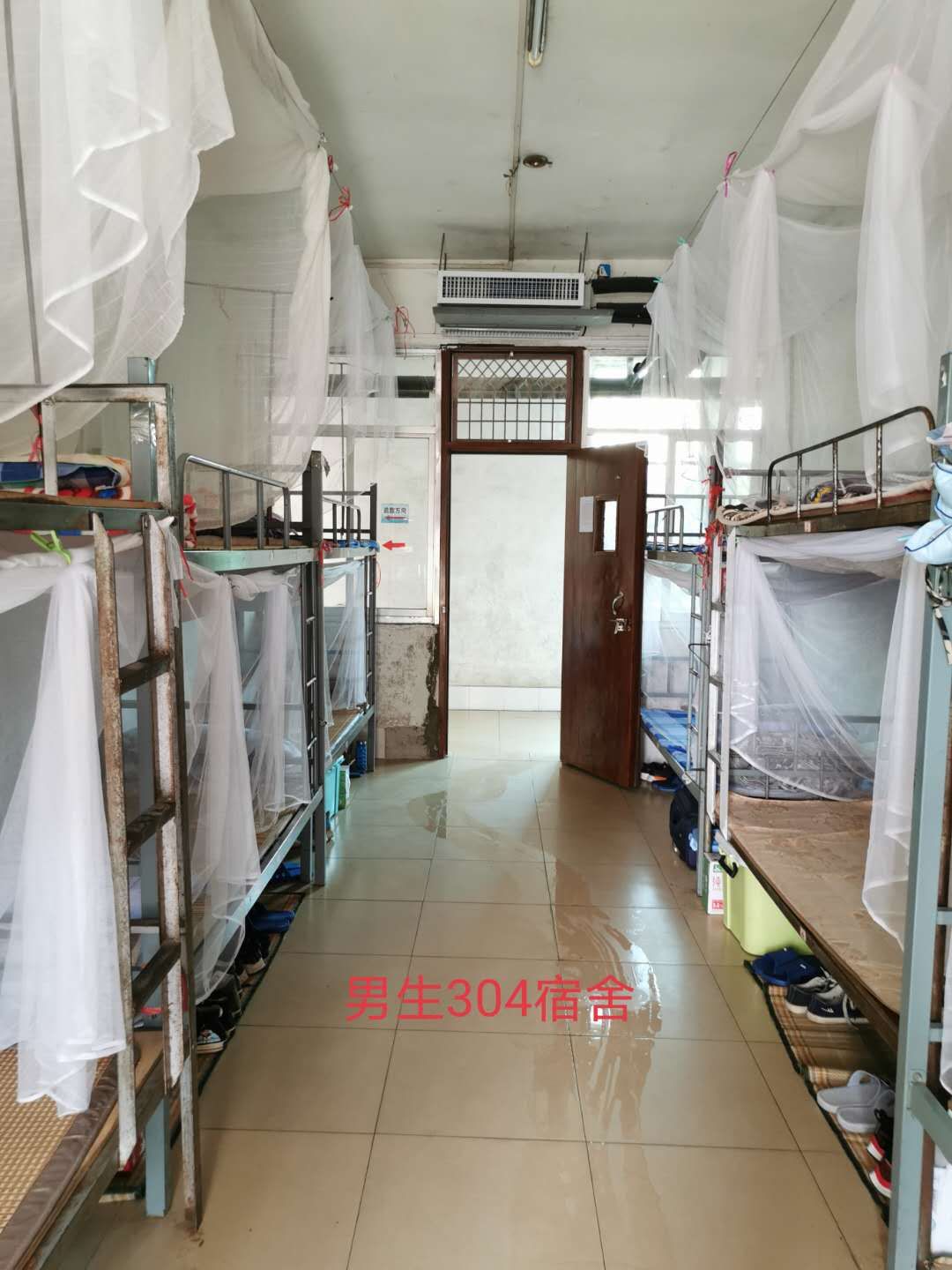 龙岗校区开展“美丽之家”教室、宿舍卫生评比活动”